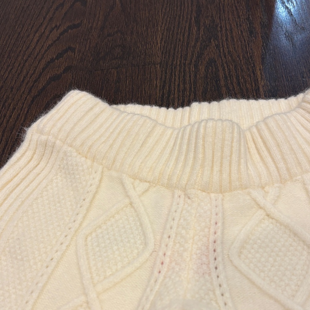 NWT Edikted Women’s Cream Knit Flare Pants Size X Small - Picture 5 of 8